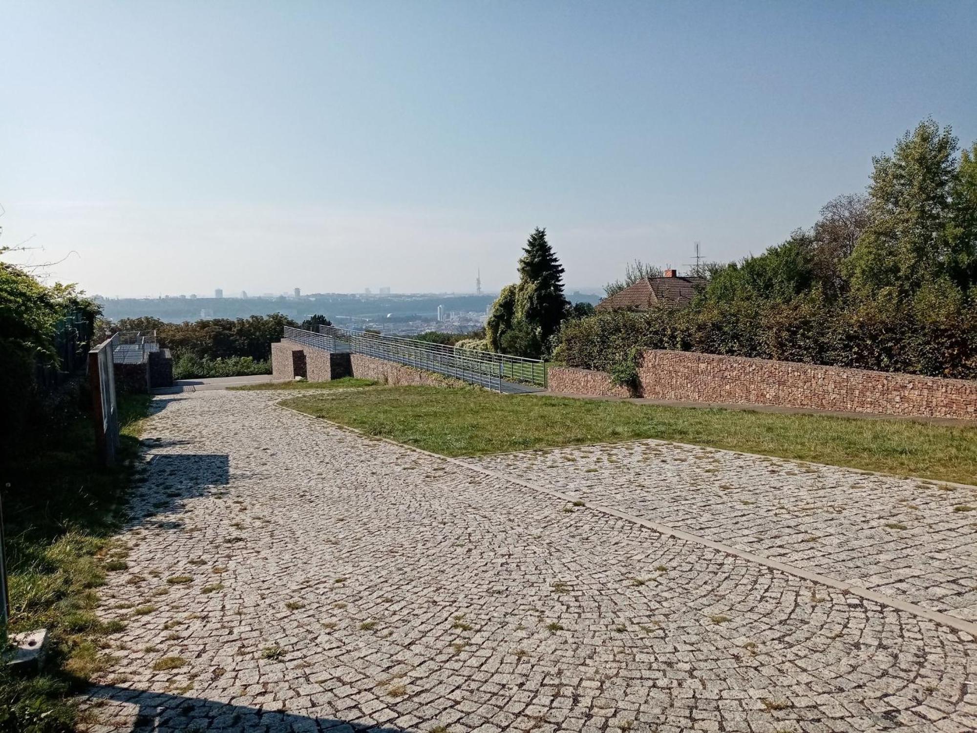 Apartman U Metra, 4 Hoste, Parking Free, Blizko O2 Arena Praga Exterior foto